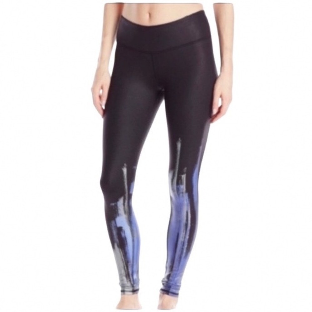 Alo Yoga Airbrush Graphic‎ Leggings Womens Small Black Blue Silver Brushstroke